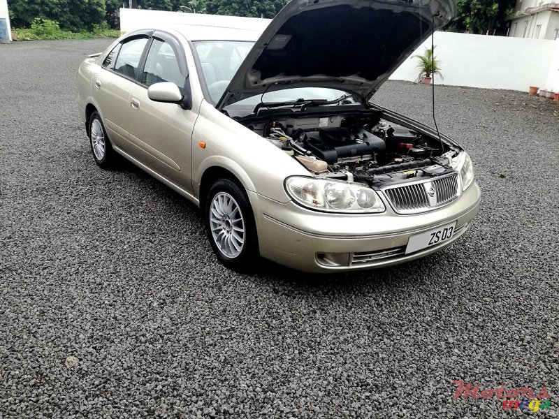 2003' Nissan Sunny N17 ZS 03 Manual 1.6L JAPAN photo #5