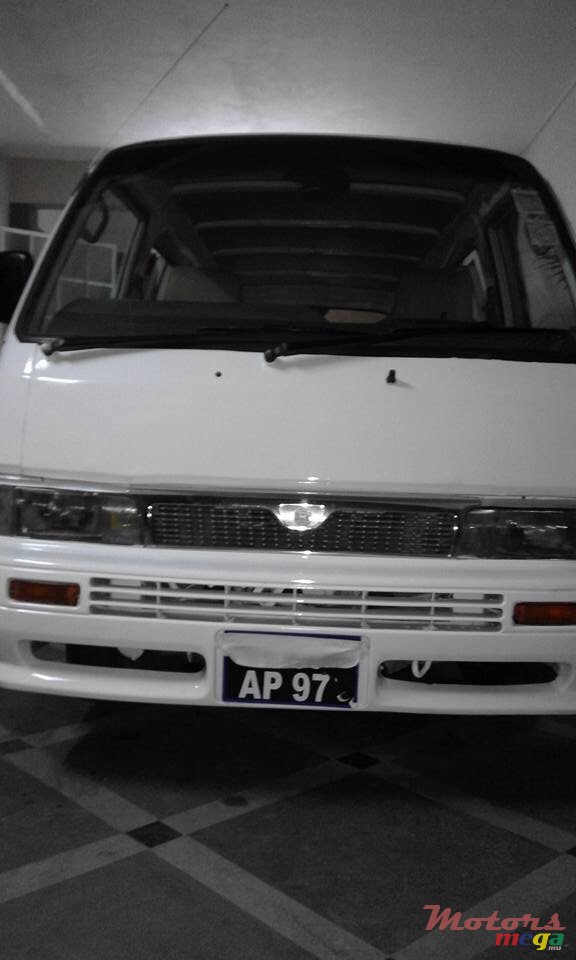 1997' Nissan photo #7