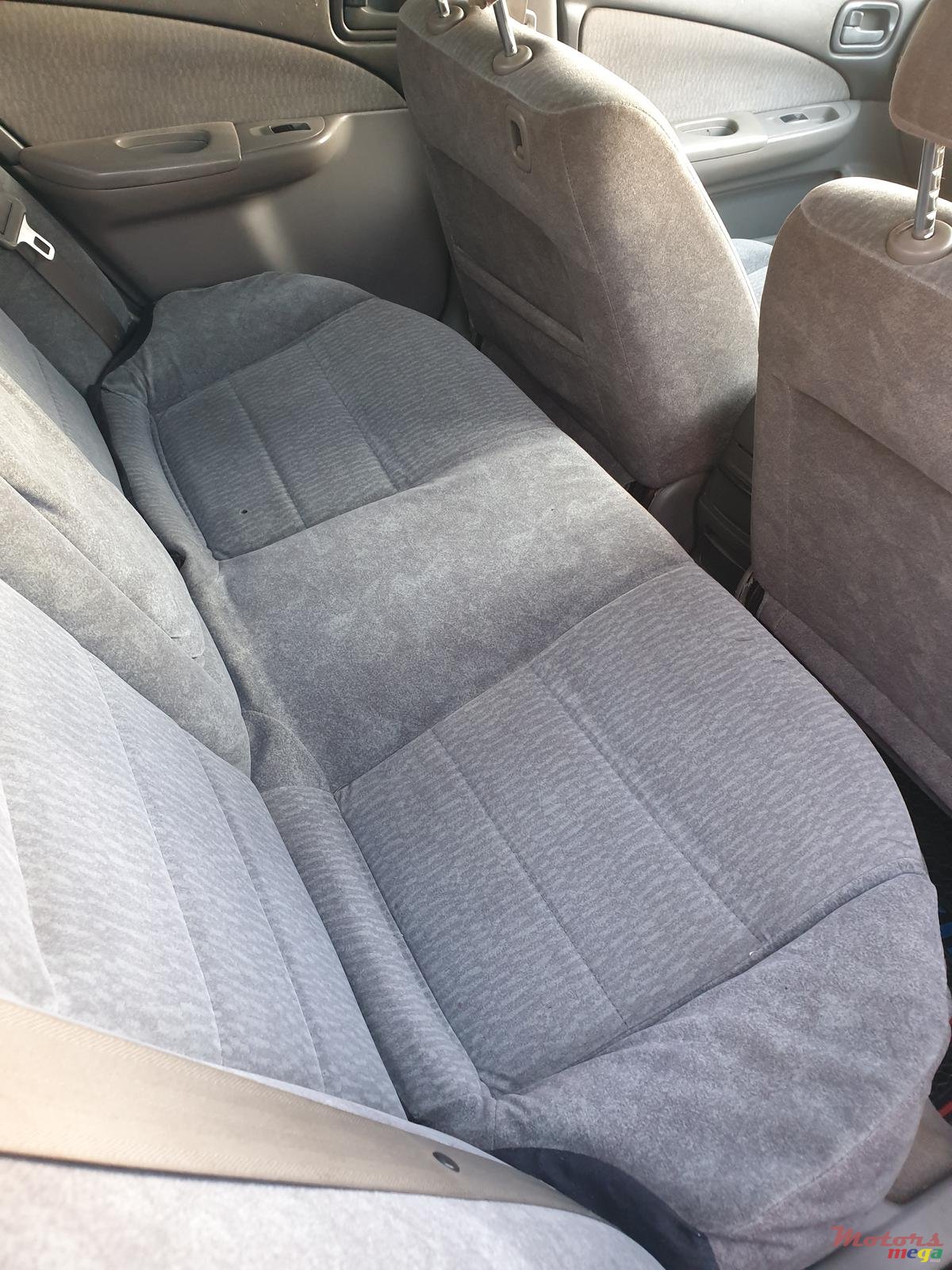 1999' Nissan Sunny photo #6