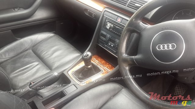 2004' Audi A4 photo #4