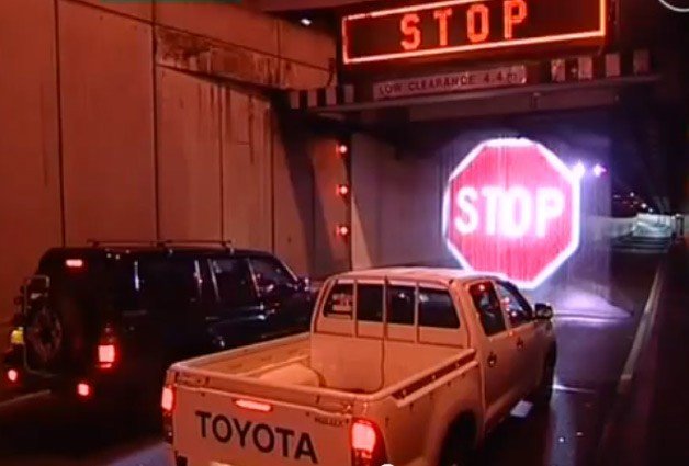 Clever Water Stop Sign Prevents Tunnel Crashes in Australia