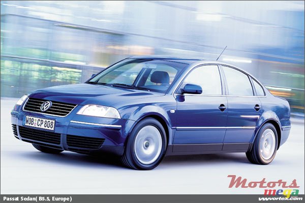 2002' Volkswagen Passat photo #1