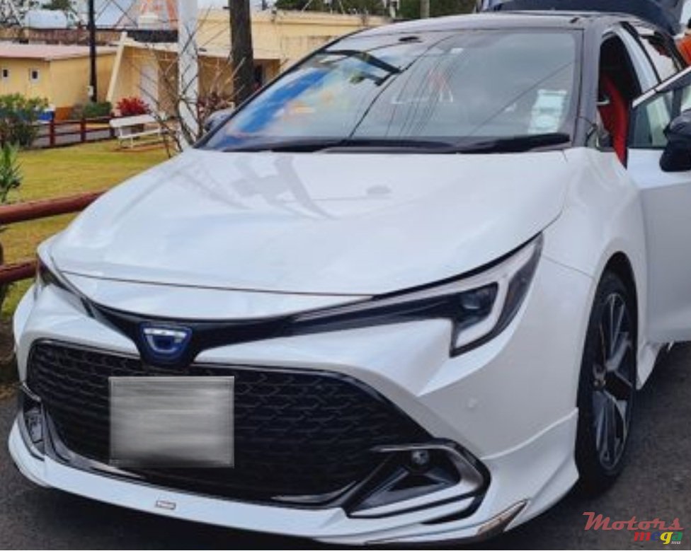2022' Toyota Corolla photo #5