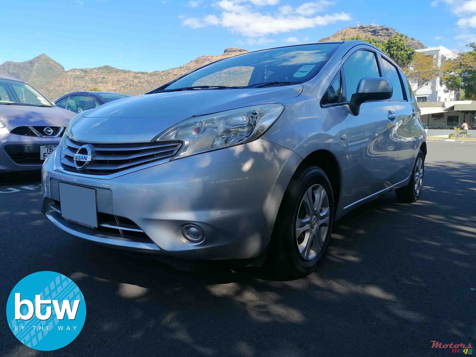 2013' Nissan Note photo #2