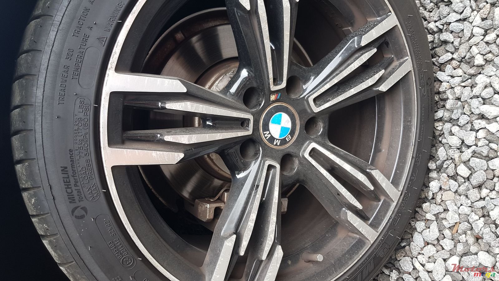 2005' BMW 520 photo #2