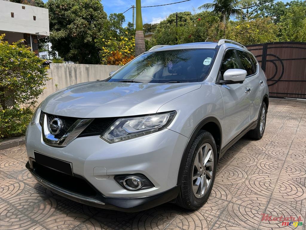 2015' Nissan X-Trail photo #3