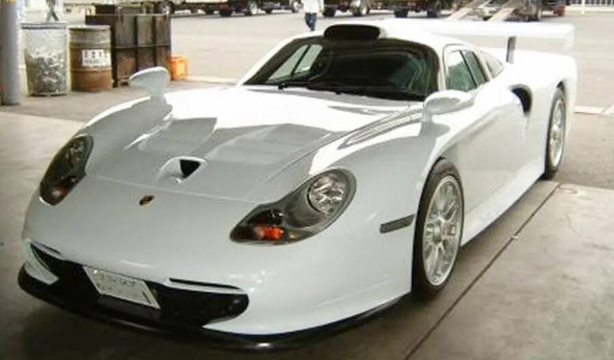 Cette Porsche 911 GT1 1998 est à vendre pour 15 M$