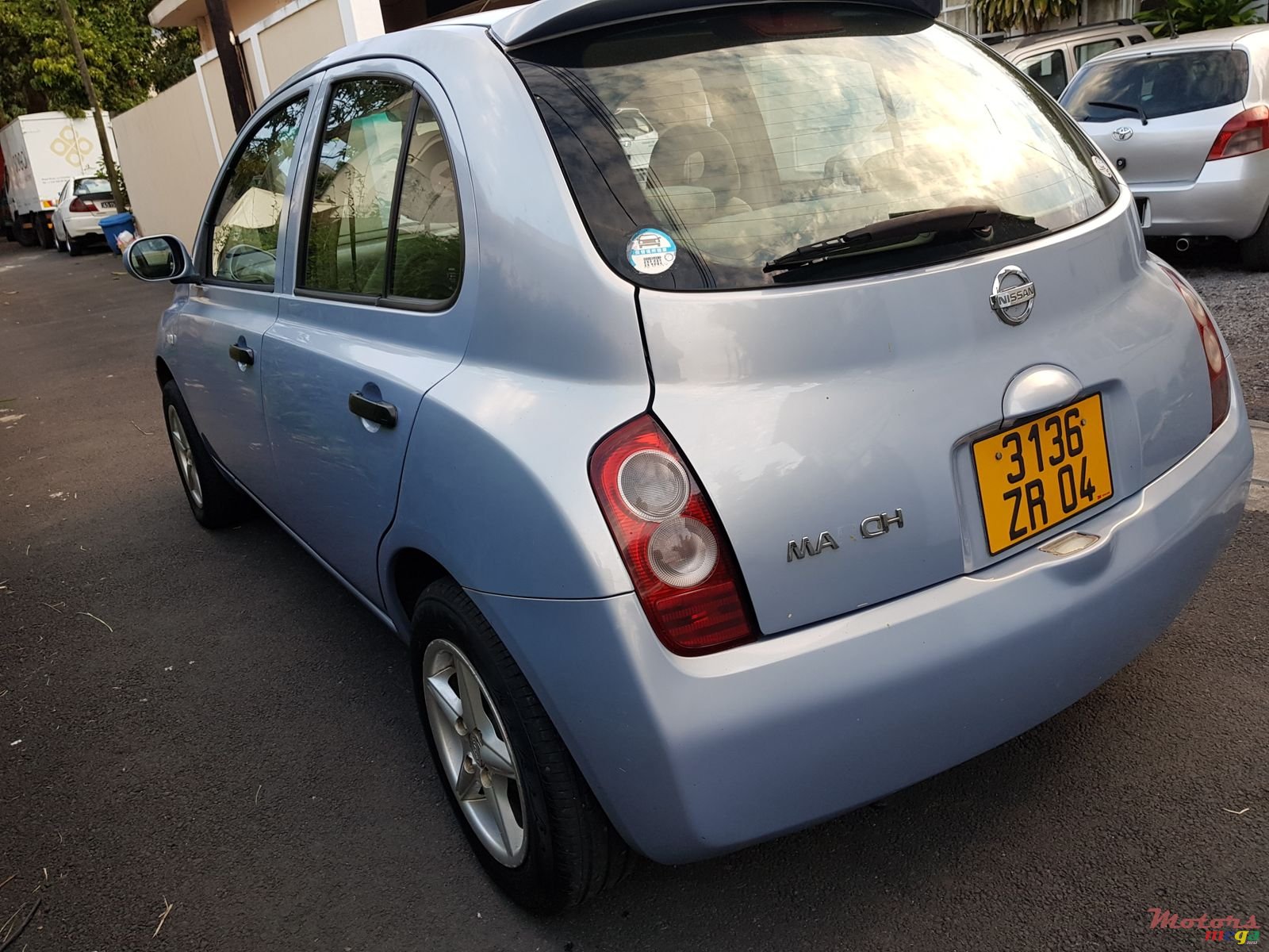 2004' Nissan March Manual photo #2