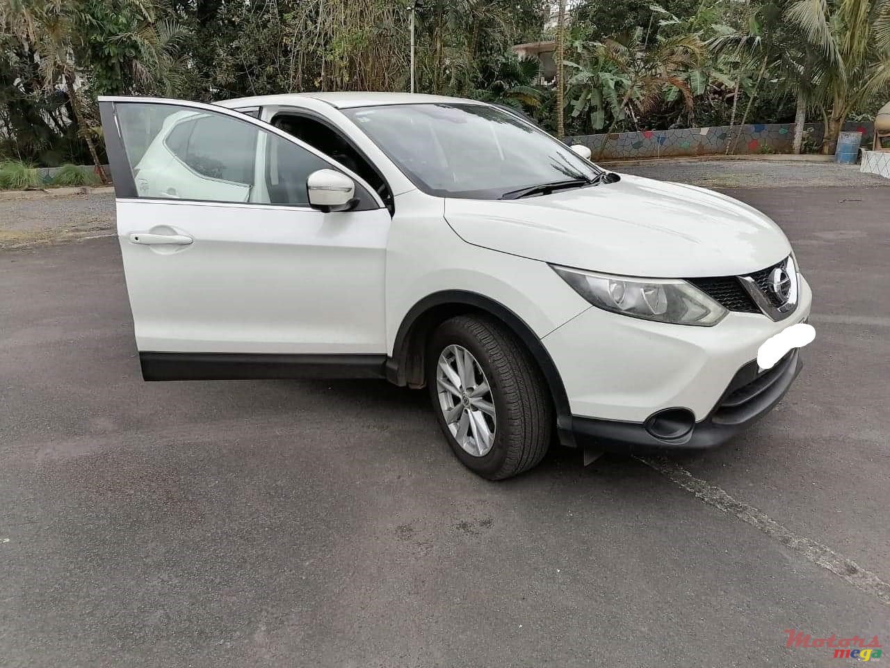 2015' Nissan Qashqai photo #5