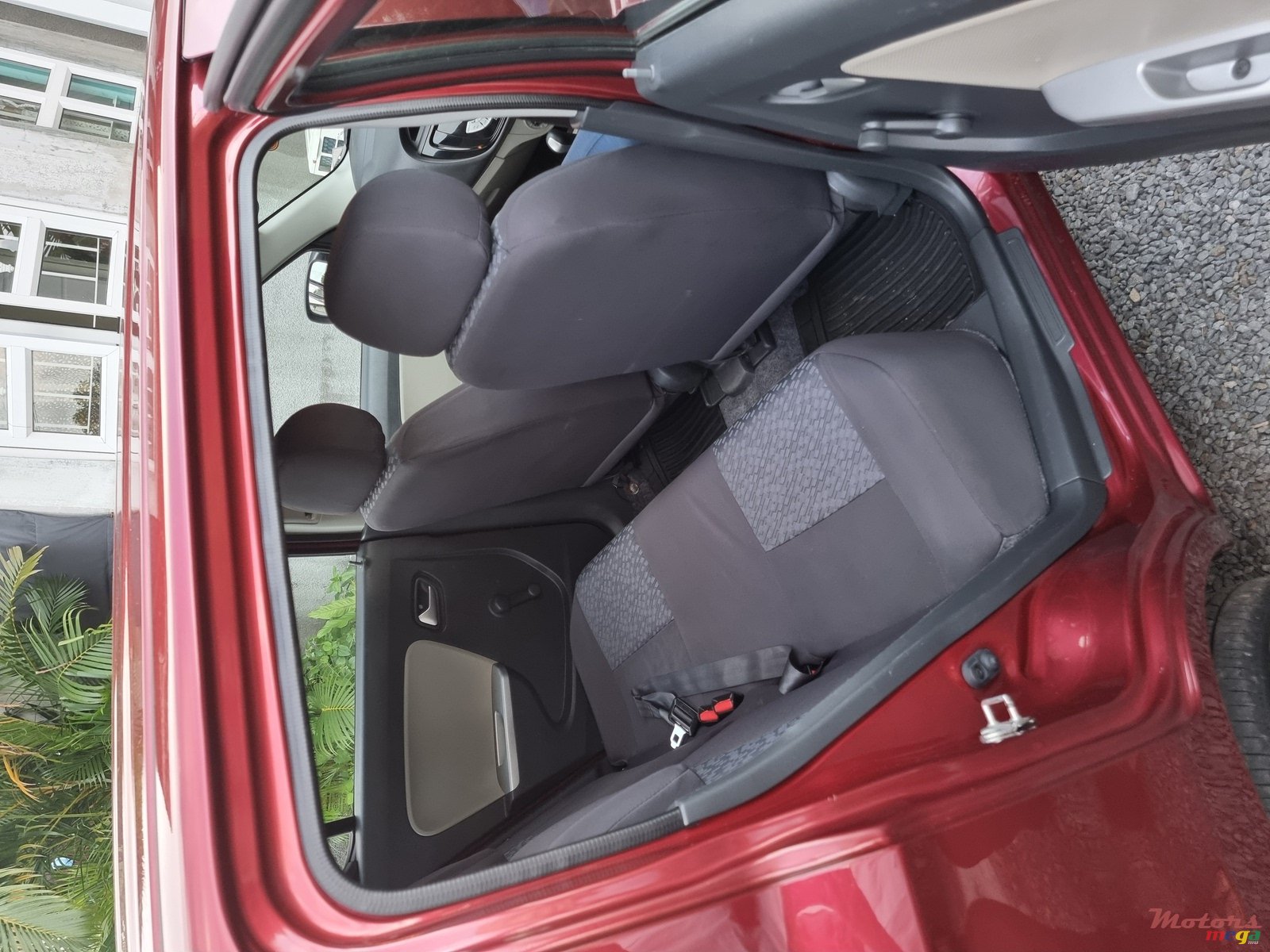 2019' Suzuki Alto photo #7