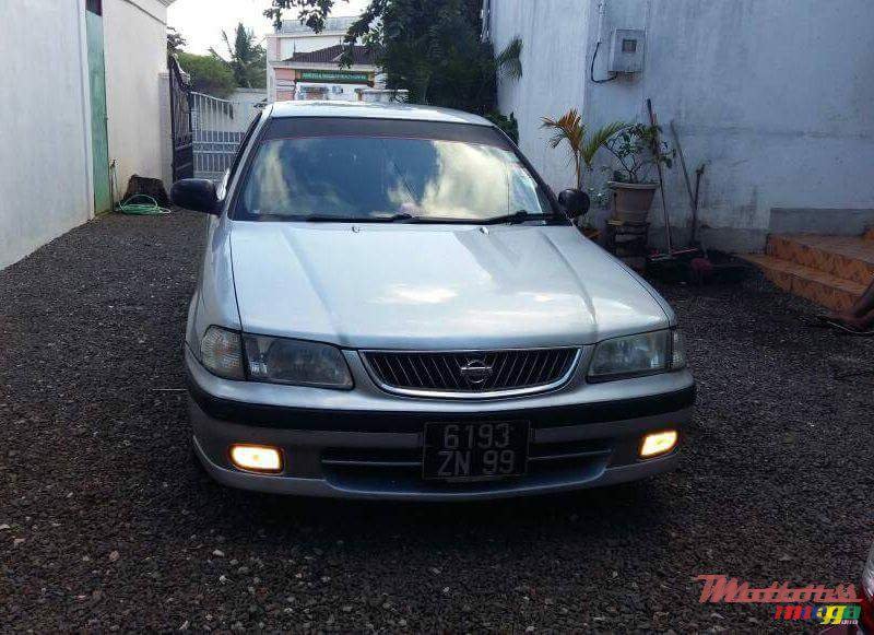 1999' Nissan Sunny photo #2
