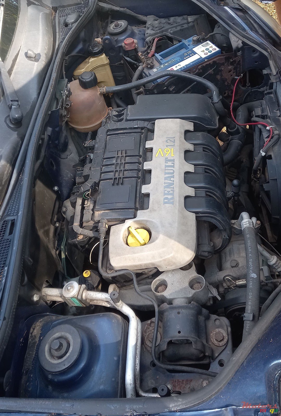 2002' Renault 1.2 / V16 photo #7