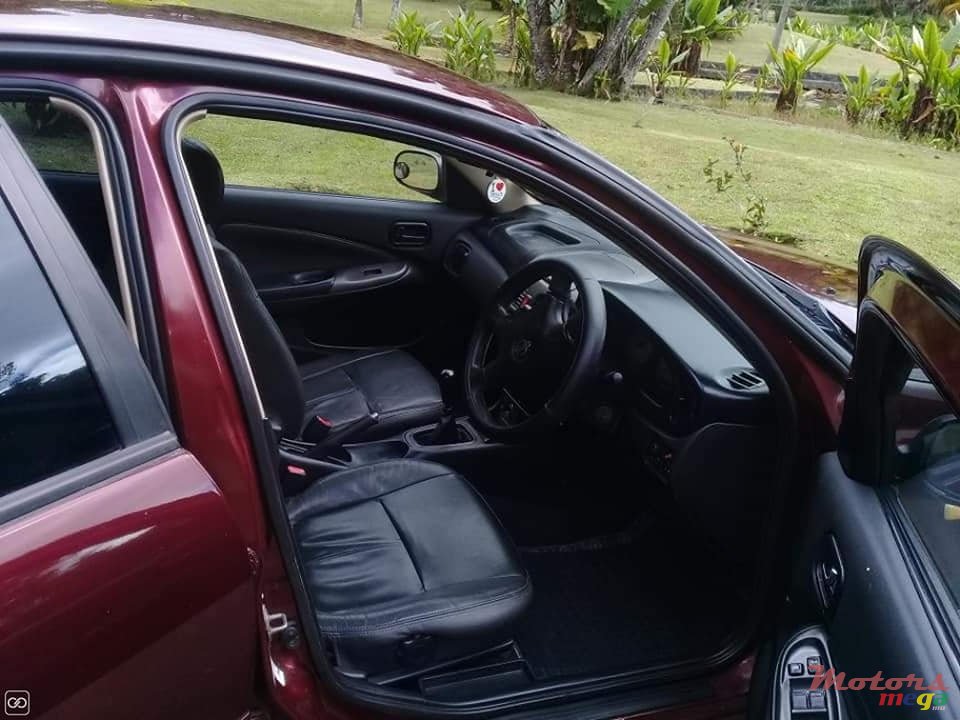 2005' Nissan Sunny N17 photo #3