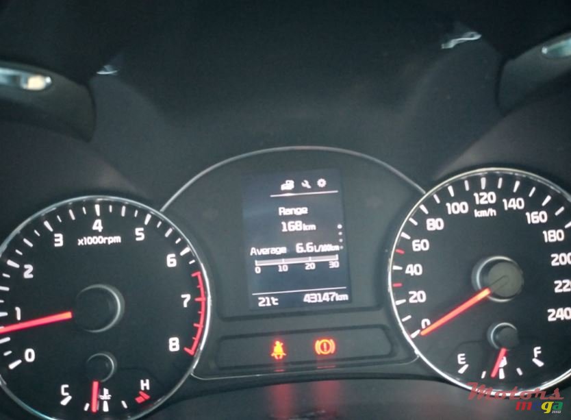 2017' Kia Cerato photo #5