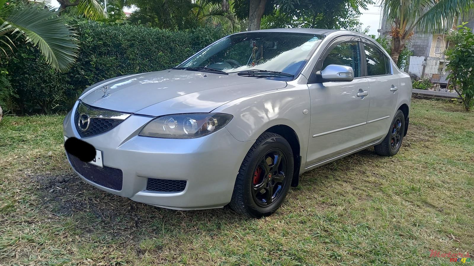 2005' Mazda Axela photo #2