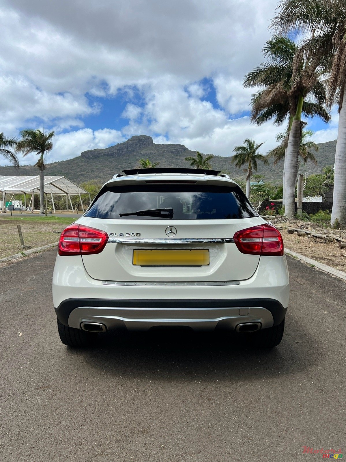 2017' Mercedes-Benz GLA 200 photo #4