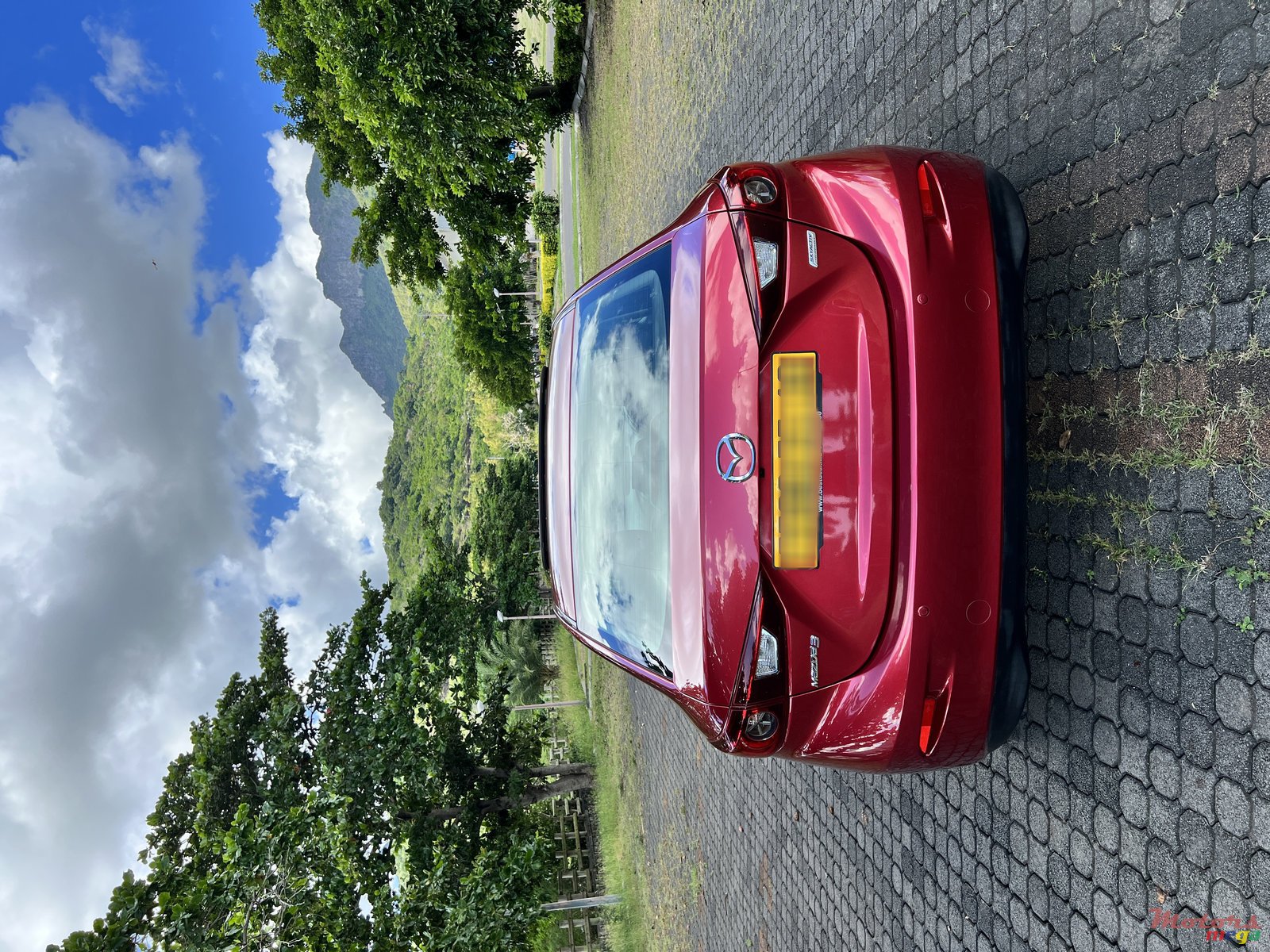 2016' Mazda photo #5