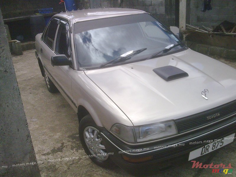 1990' Toyota EE90 photo #2