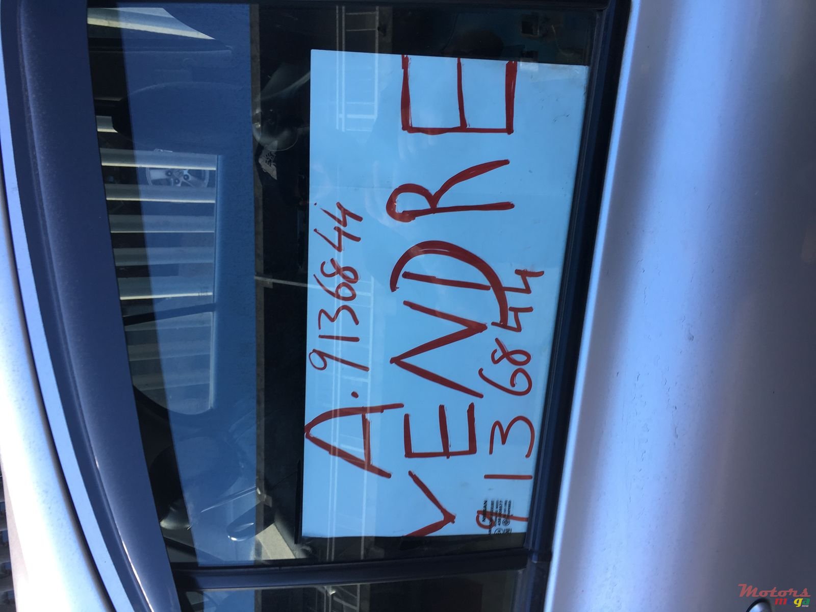 2011' Nissan March photo #3