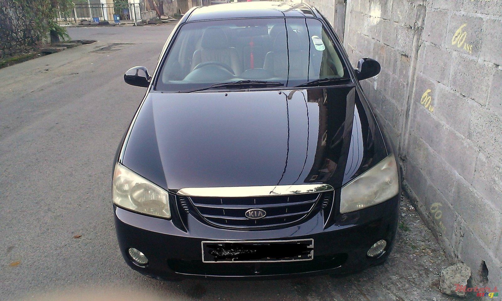 2004' Kia Cerato photo #1