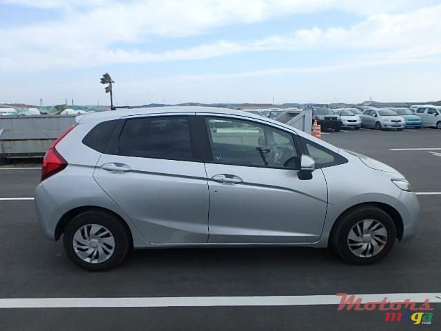 2015' Honda Fit photo #4