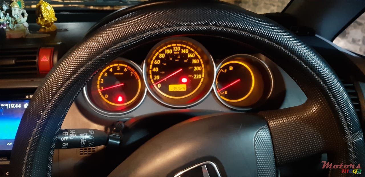 2004' Honda Jazz photo #6