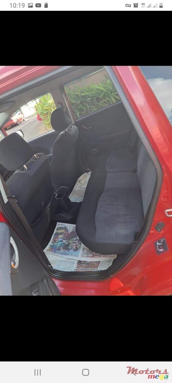 2008' Honda Fit photo #1