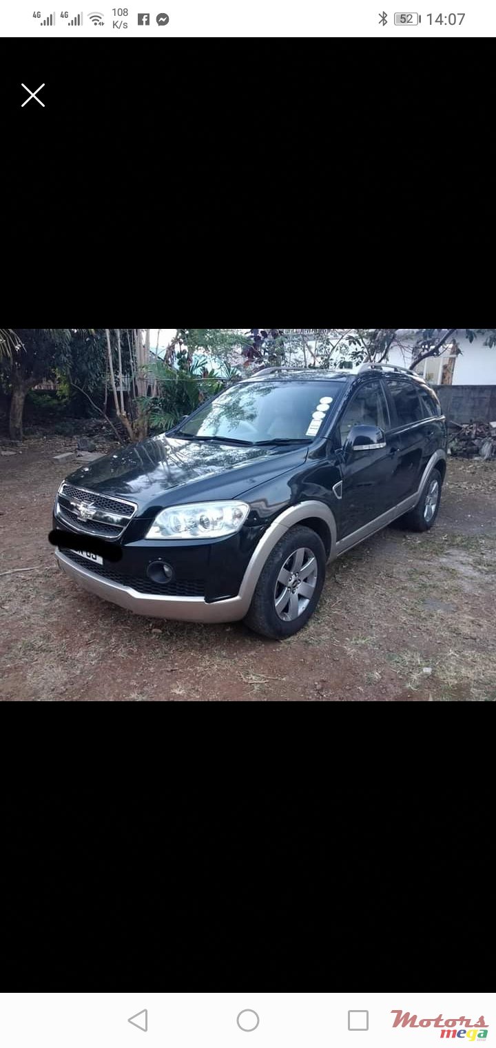 2008' Chevrolet Captiva photo #1