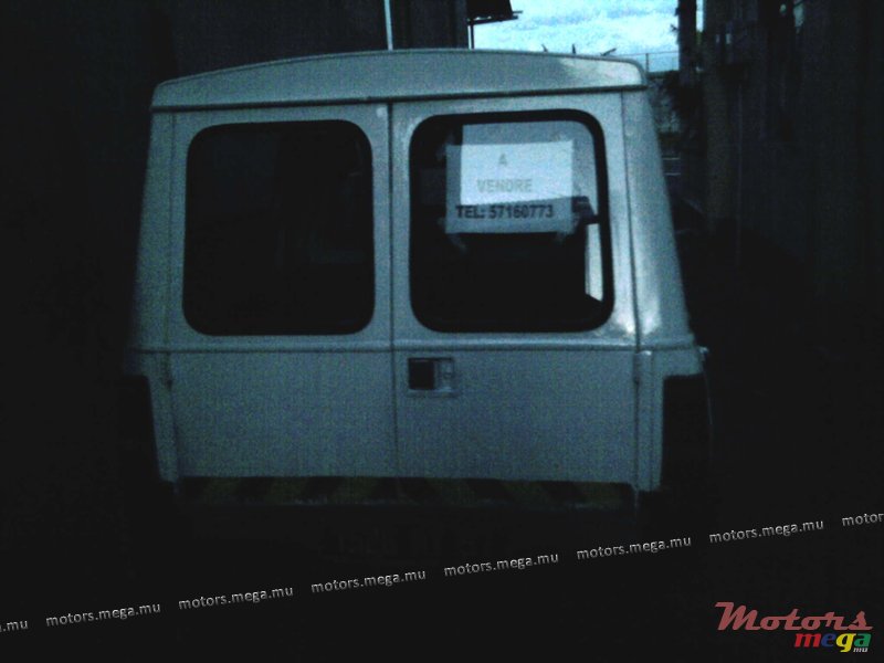 1997' Mazda photo #7