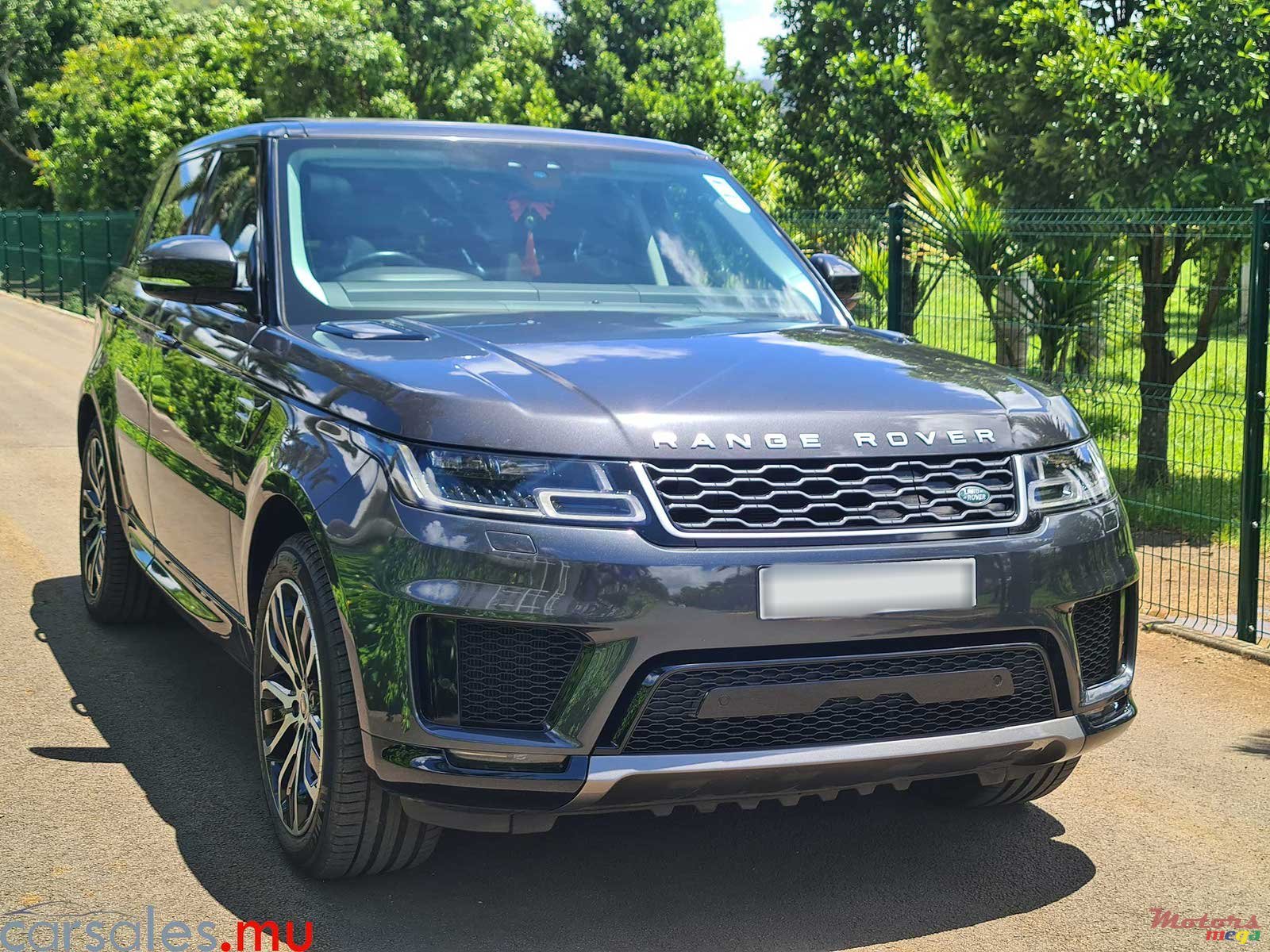 2019' Land Rover Range Rover Sport P400e photo #1
