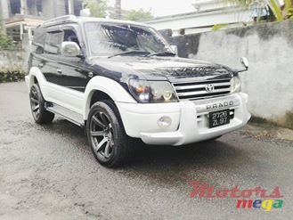 1997' Toyota Land Cruiser TZ photo #1