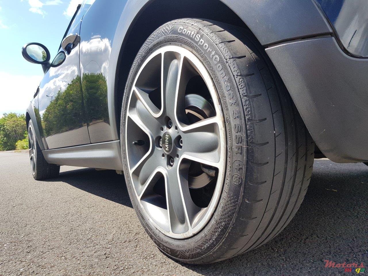 2010' MINI Cooper S Convertible photo #3