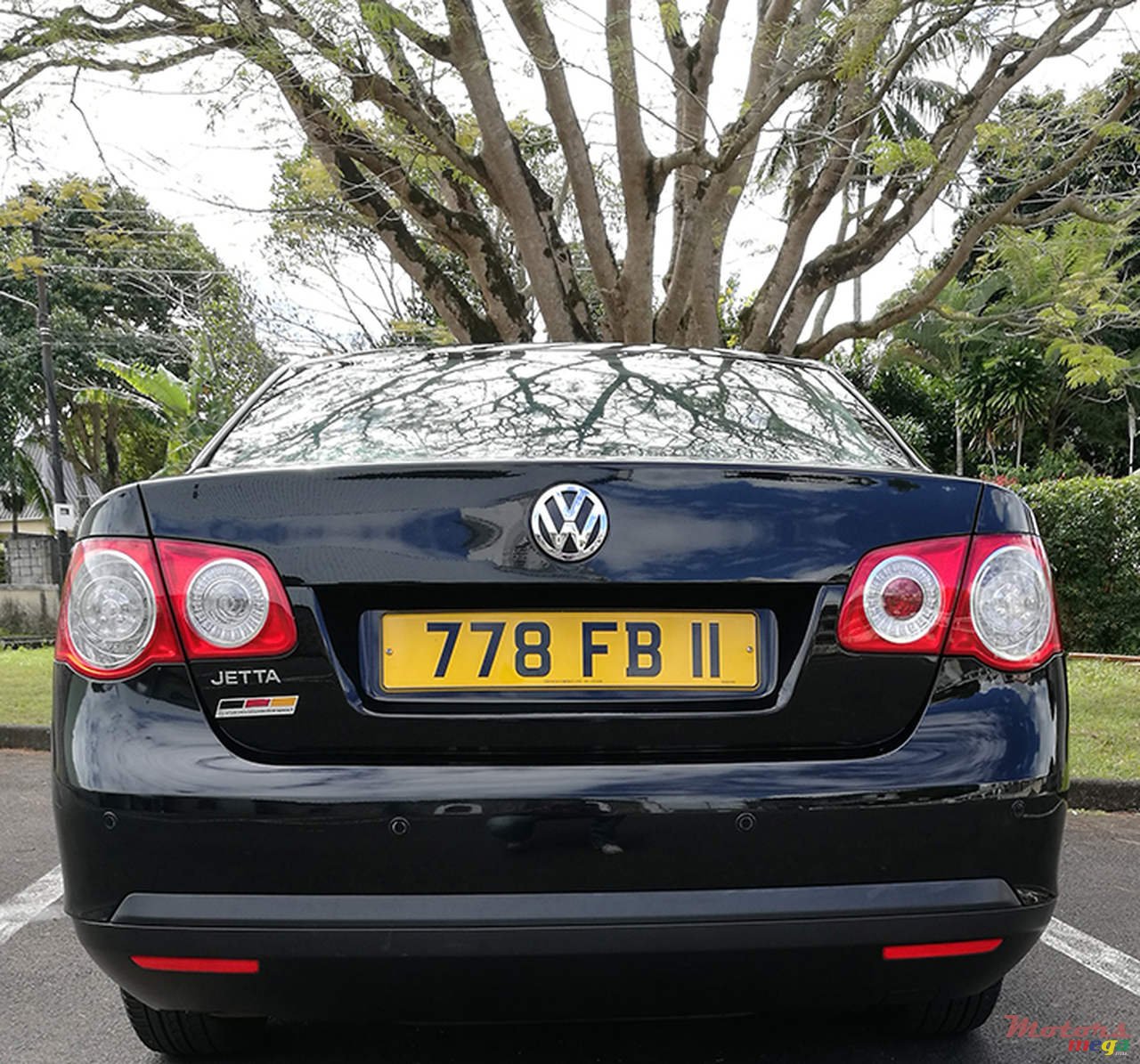 2011' Volkswagen Jetta photo #5