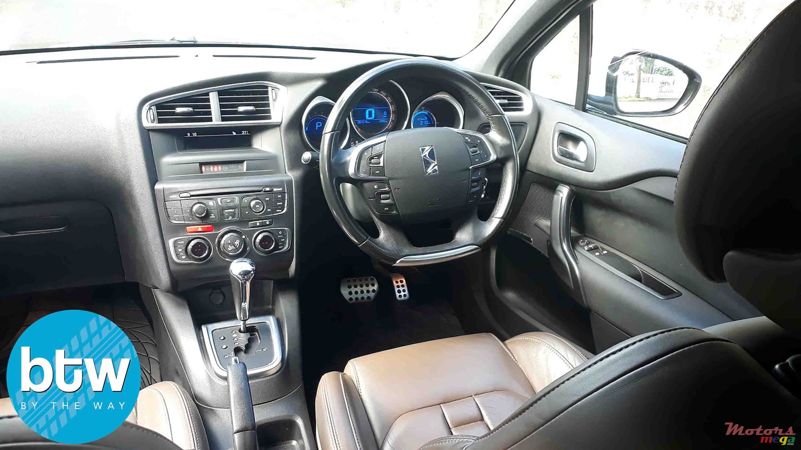 2012' Citroen DS 4 Automatic photo #5