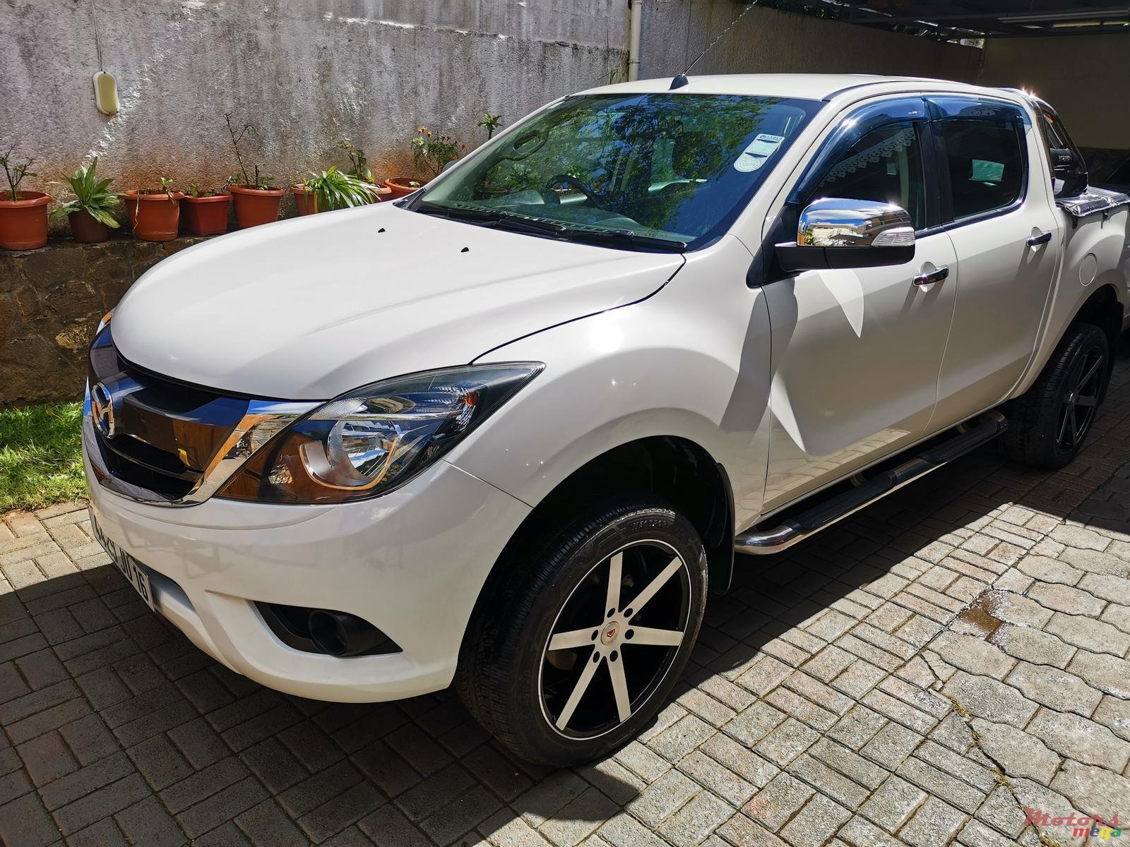 2016' Mazda BT50 photo #7