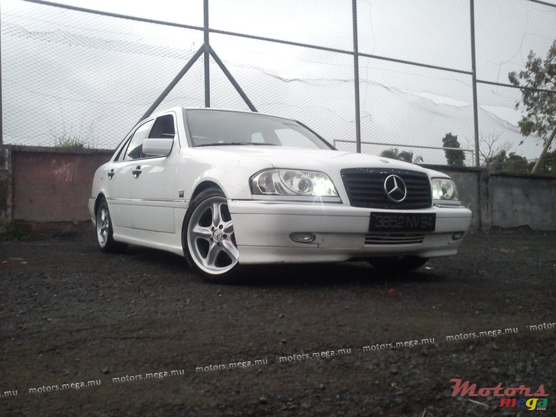 1994' Mercedes-Benz photo #3