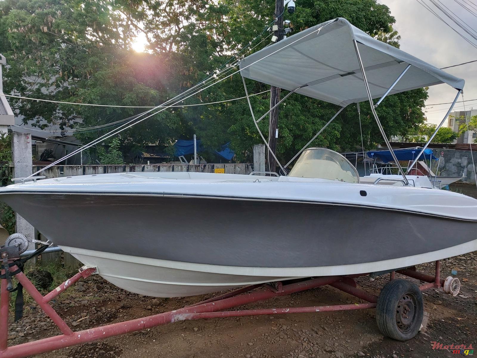 2009' Legend photo #3