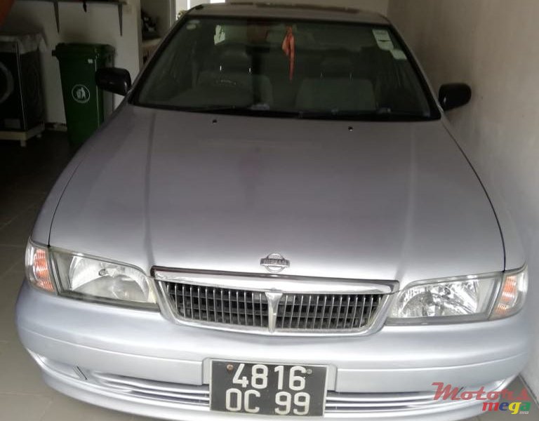 1999' Nissan Sunny photo #2