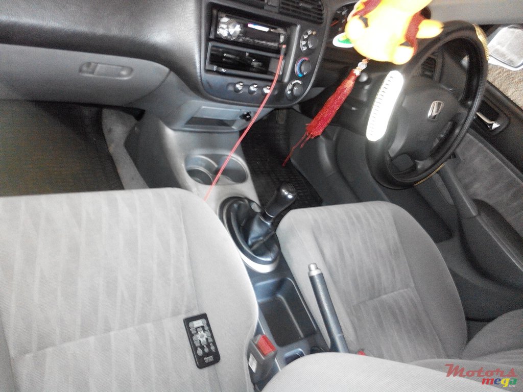 2005' Honda Civic photo #2