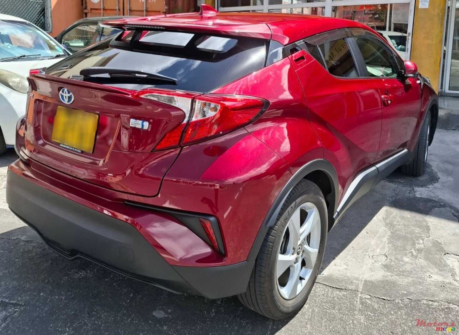 2018' Toyota C-HR photo #3