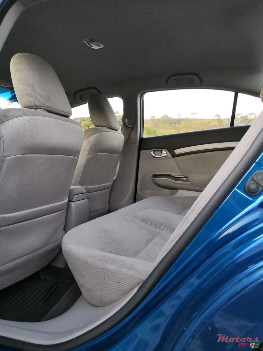 2012' Honda Civic photo #5