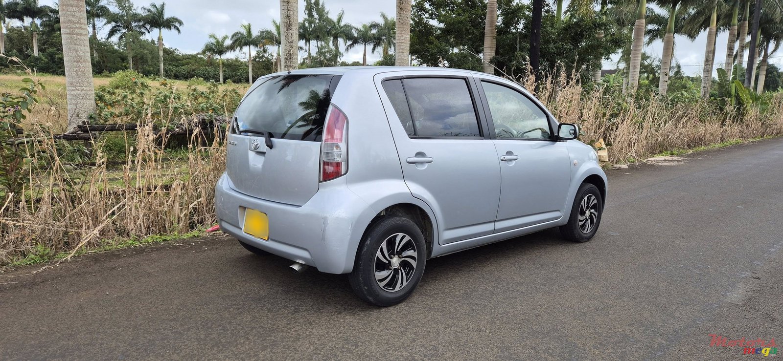 2006' Toyota Passo photo #3