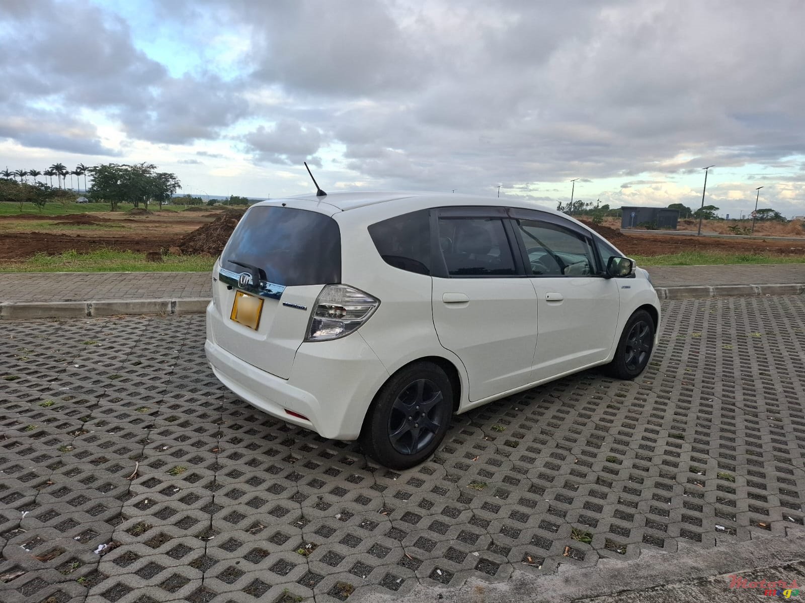 2014' Honda Fit photo #2