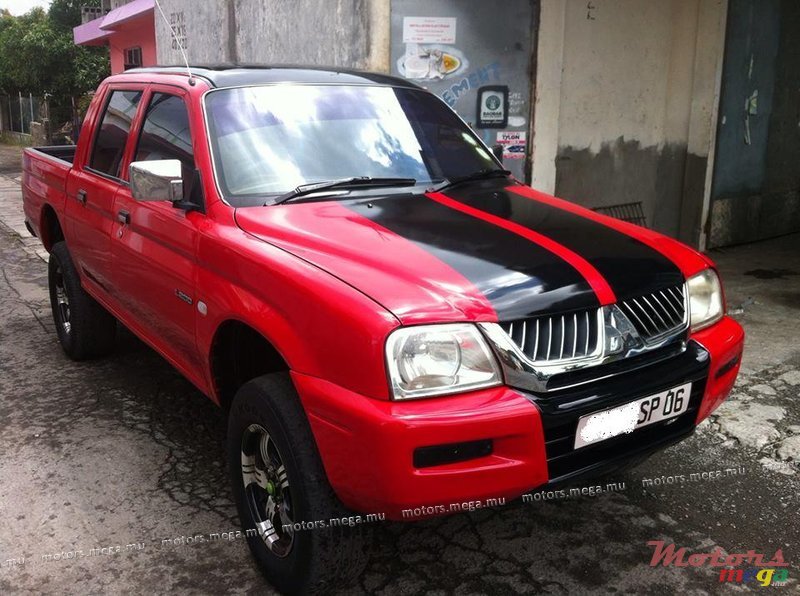 2006' Mitsubishi Triton 4*4 l200 photo #4