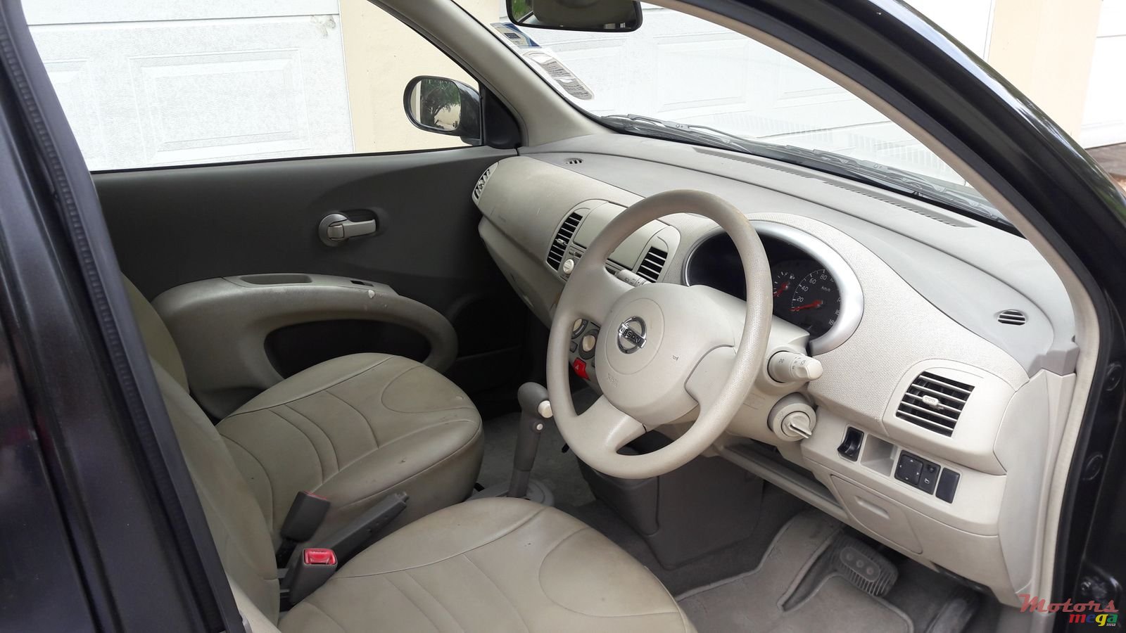 2002' Nissan March photo #3