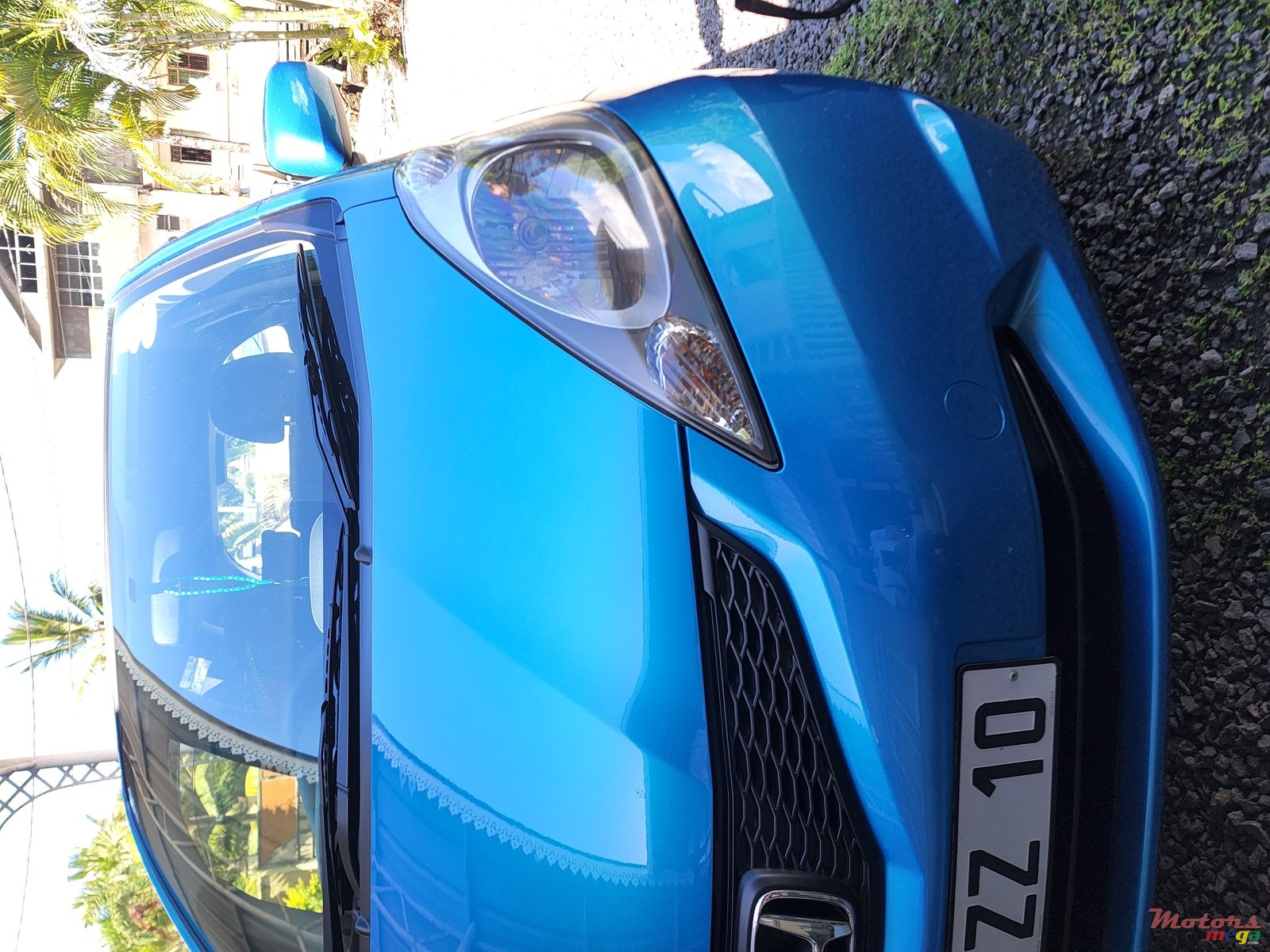 2010' Honda Fit photo #2