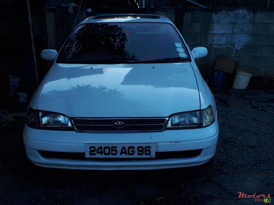 1996' Toyota Corona photo #1