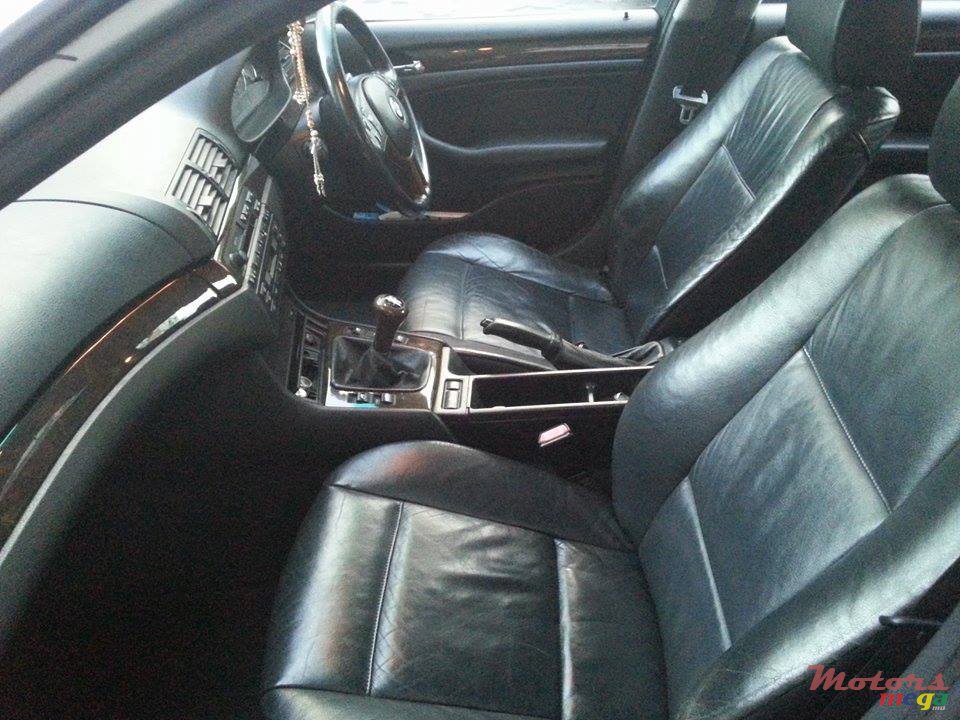 2001' BMW 328 photo #4