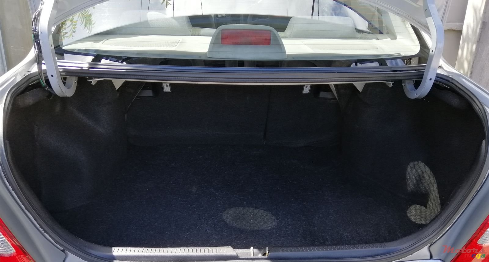 2002' Mazda photo #4