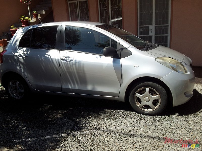 2005' Toyota photo #3